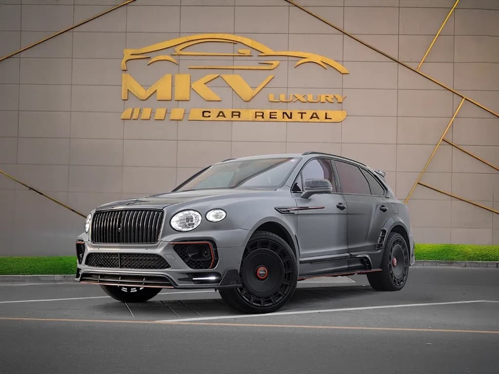 Bentley Bentayga Mansory main view