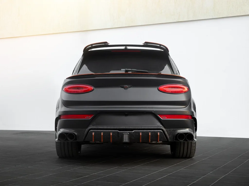 Bentley Bentayga Mansory view 4