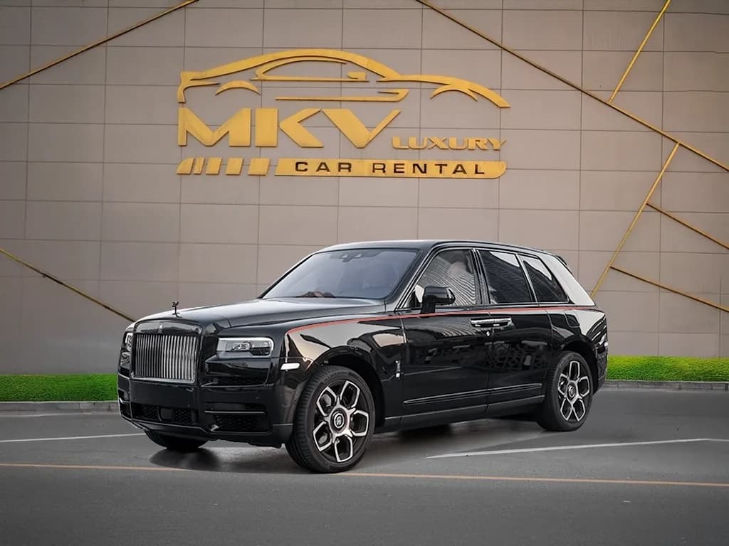 Rolls Royce Cullinan Black Badge Black main view